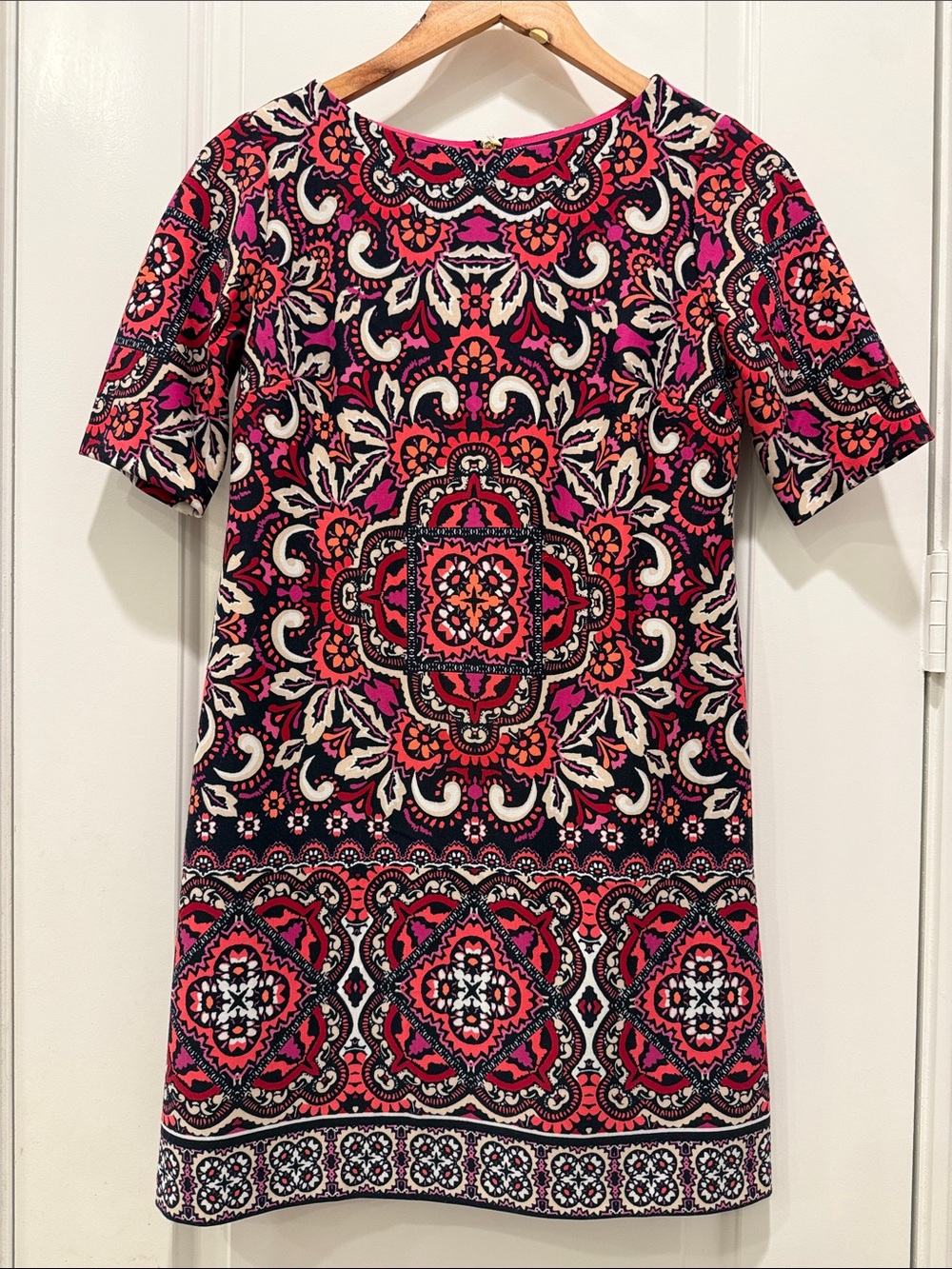 Eliza J Pink and Navy Medallion Print Mini Shift Dress